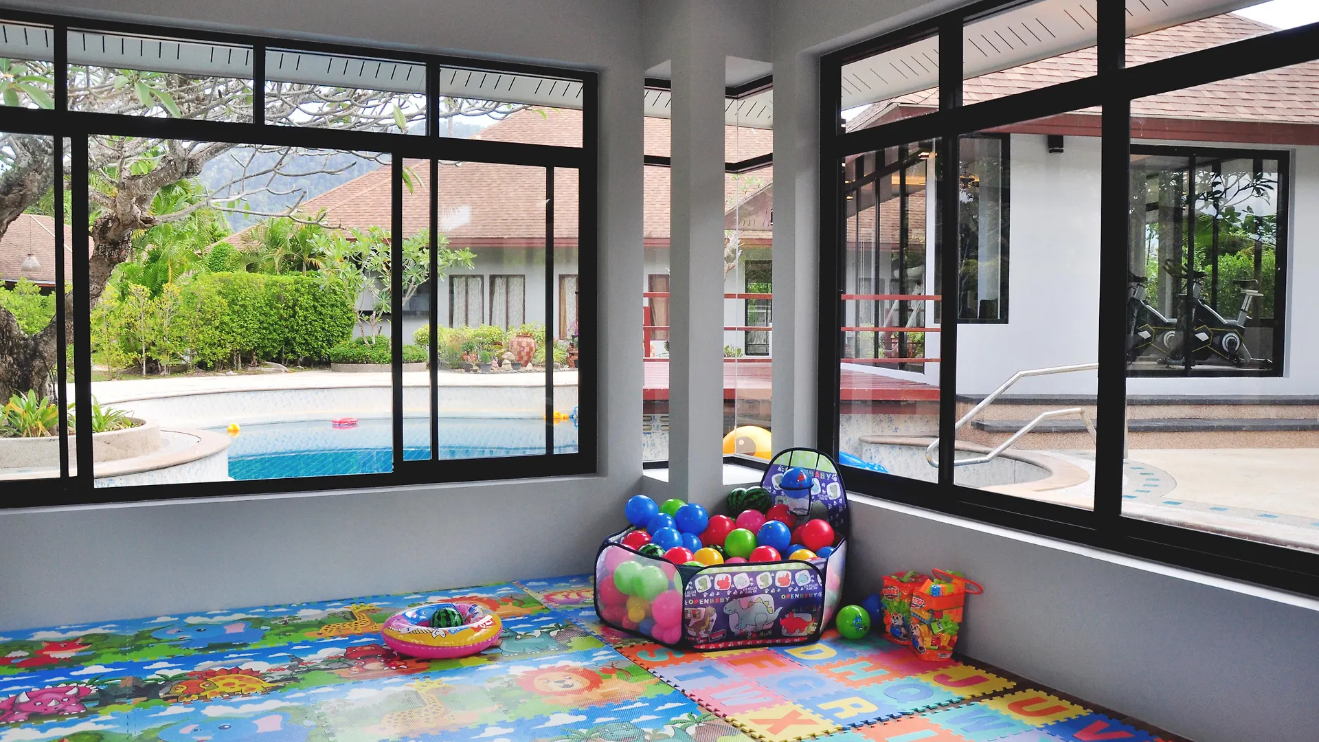Lanta Sand Resort & Spa Ko Lanta 4*,