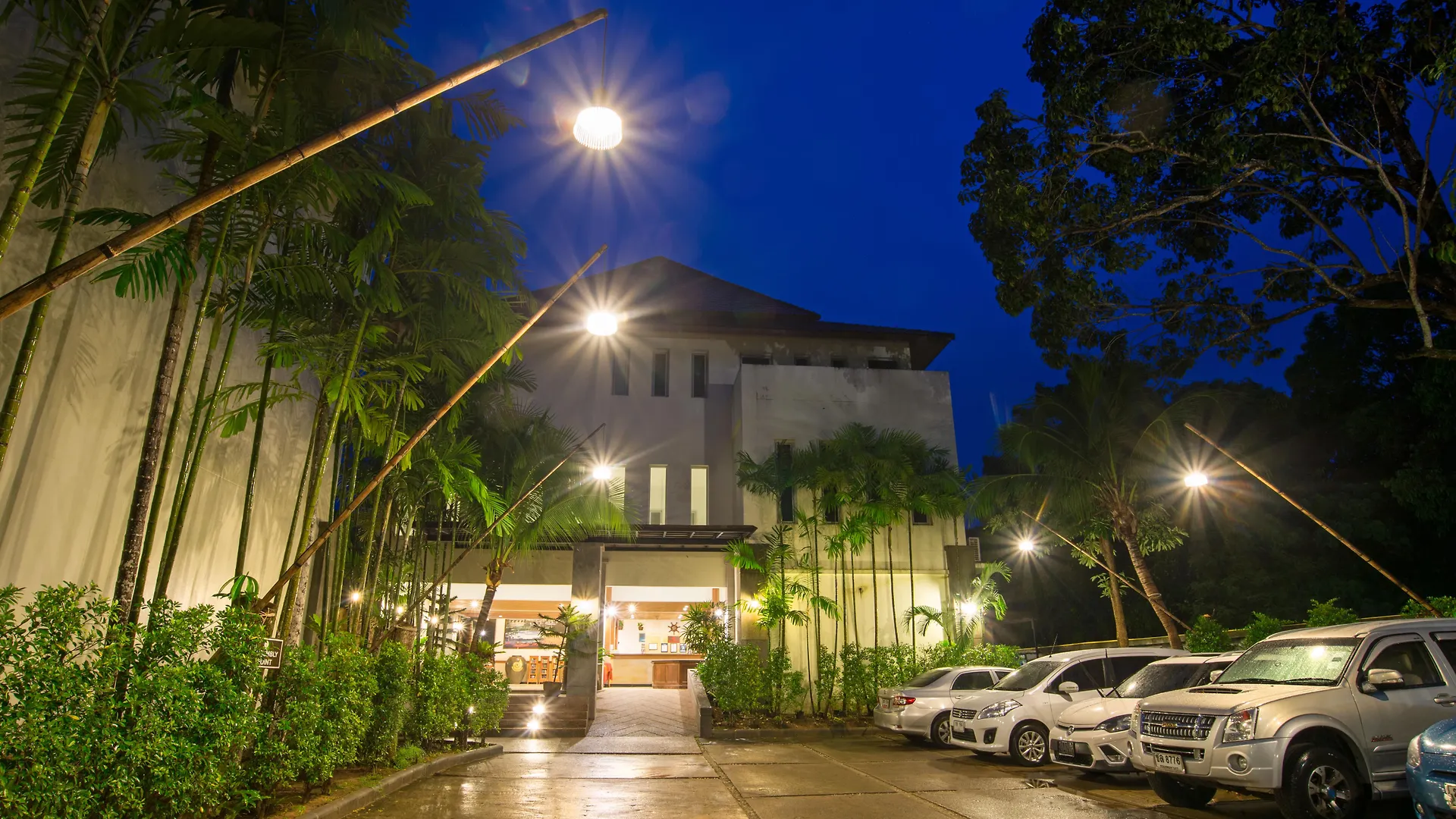 Lanta Sand Resort & Spa Koh Lanta 4*,