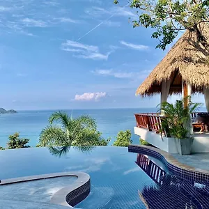 https://thipwimarn-resort.tophotelskohtao.com